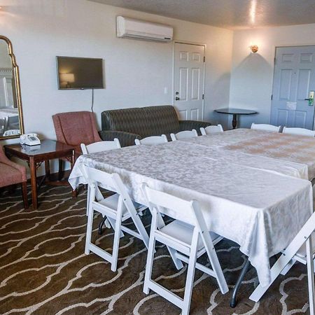 Comfort Inn Redding Near I-5 Εξωτερικό φωτογραφία