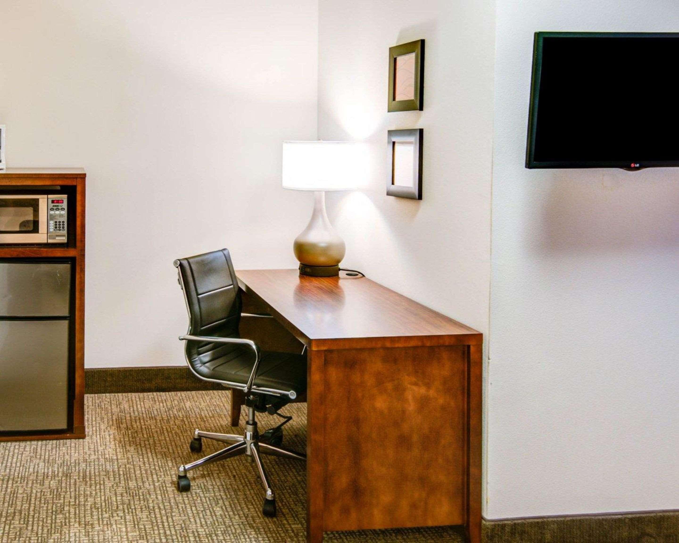 Comfort Inn Redding Near I-5 Εξωτερικό φωτογραφία