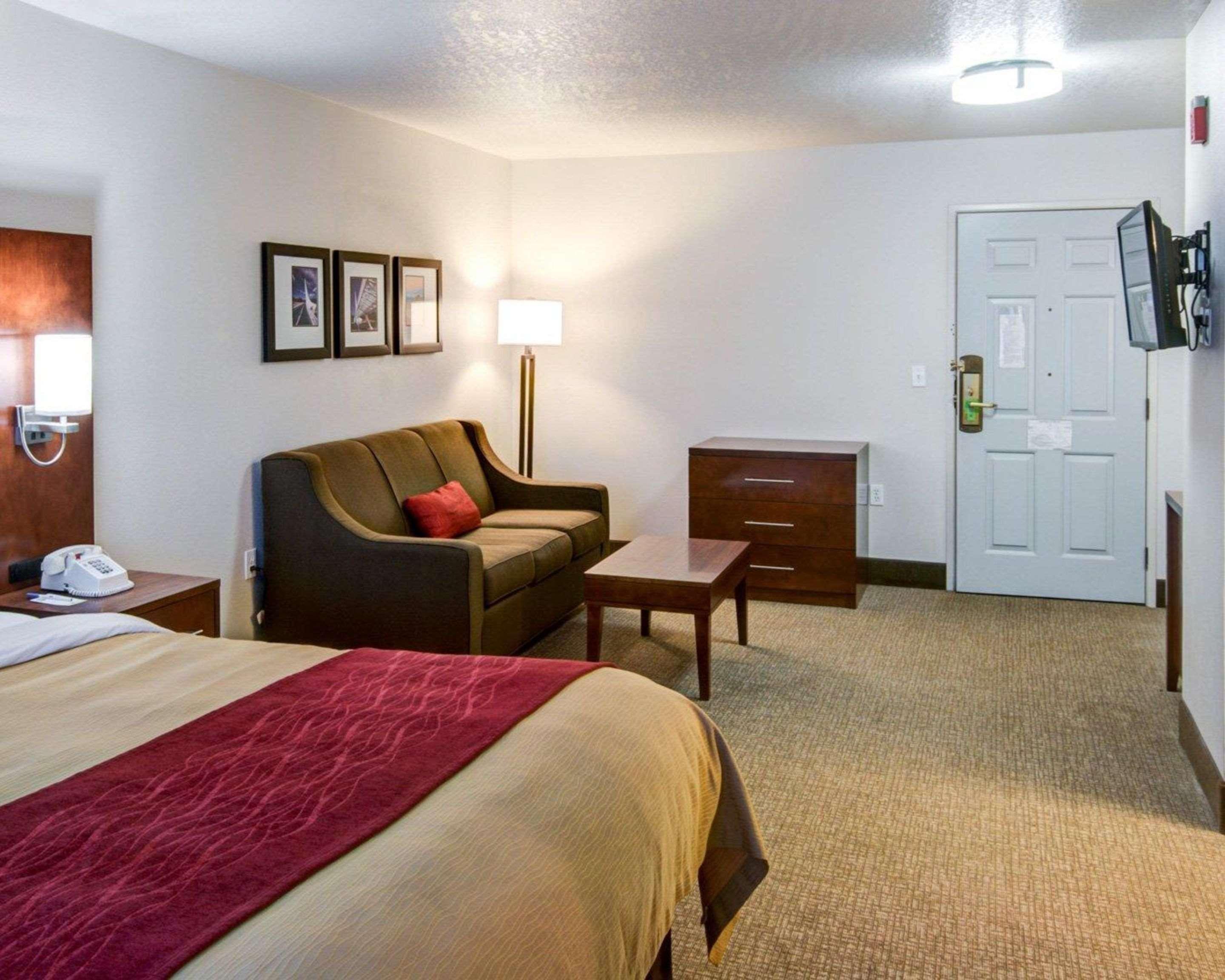 Comfort Inn Redding Near I-5 Εξωτερικό φωτογραφία