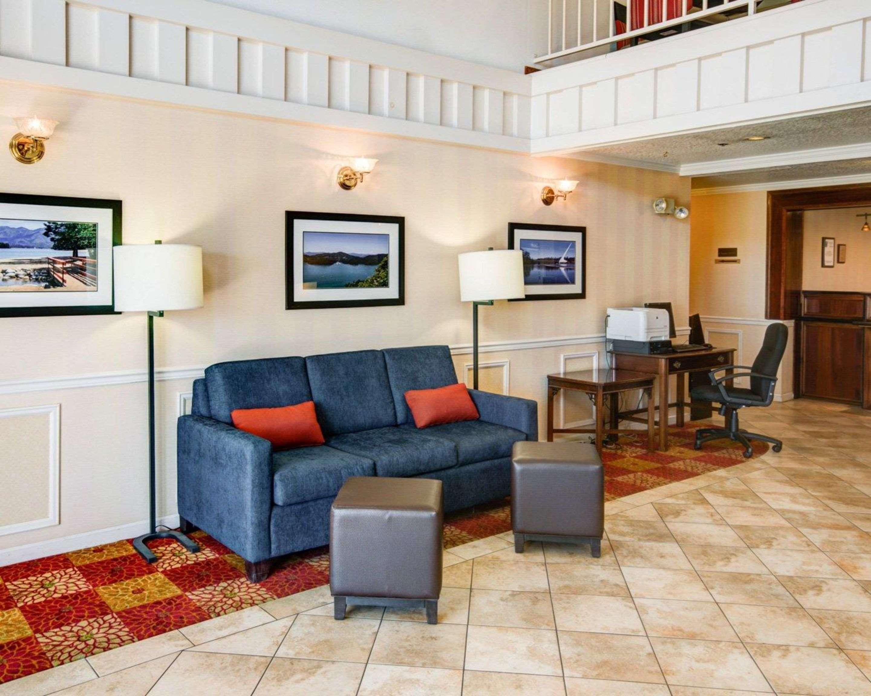 Comfort Inn Redding Near I-5 Εξωτερικό φωτογραφία
