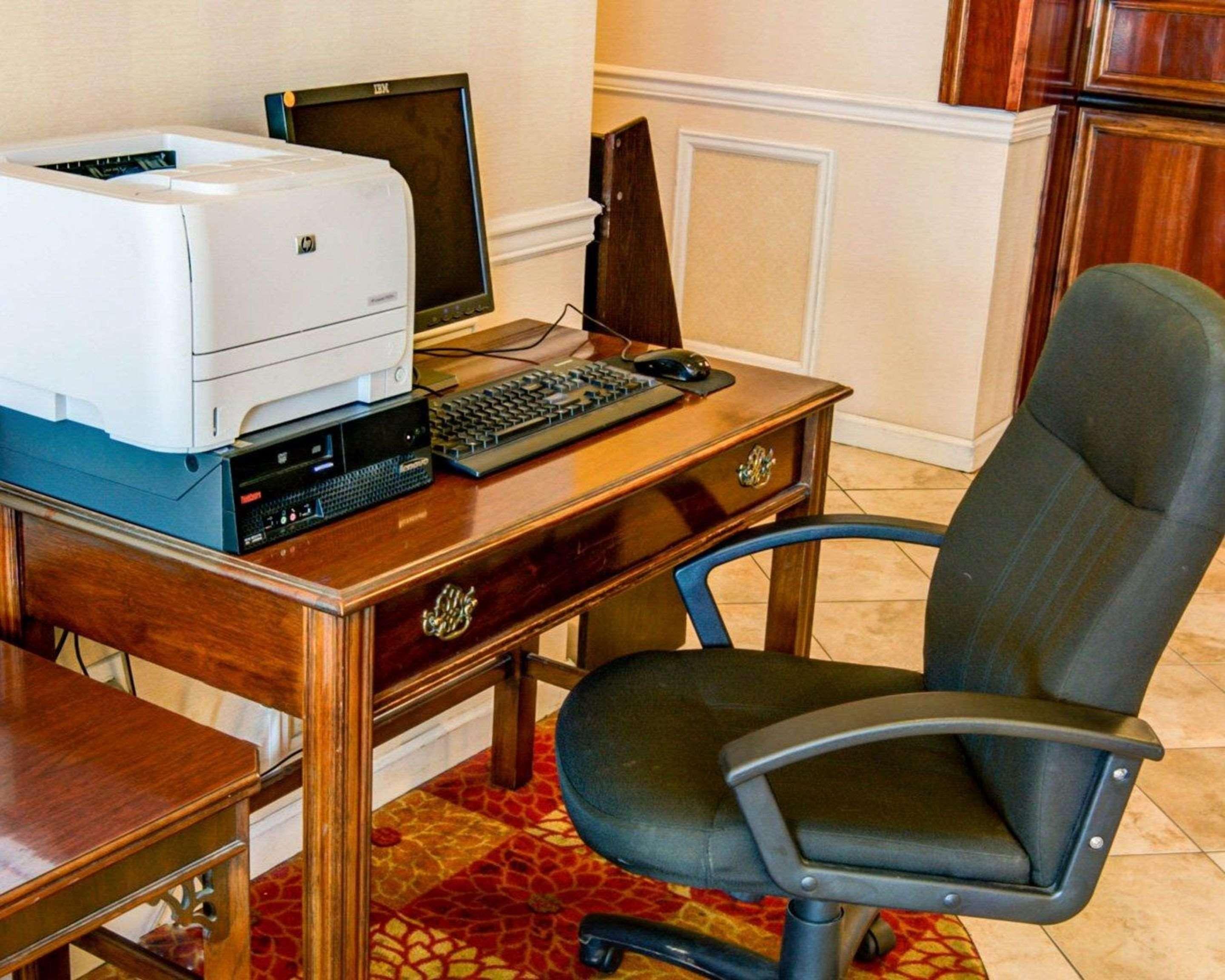 Comfort Inn Redding Near I-5 Εξωτερικό φωτογραφία